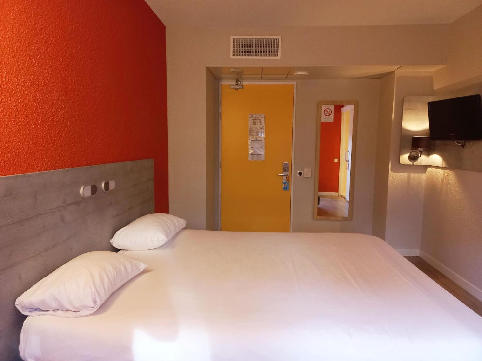 Ibis Budget Saint-Brieuc Yffiniac Exterior photo