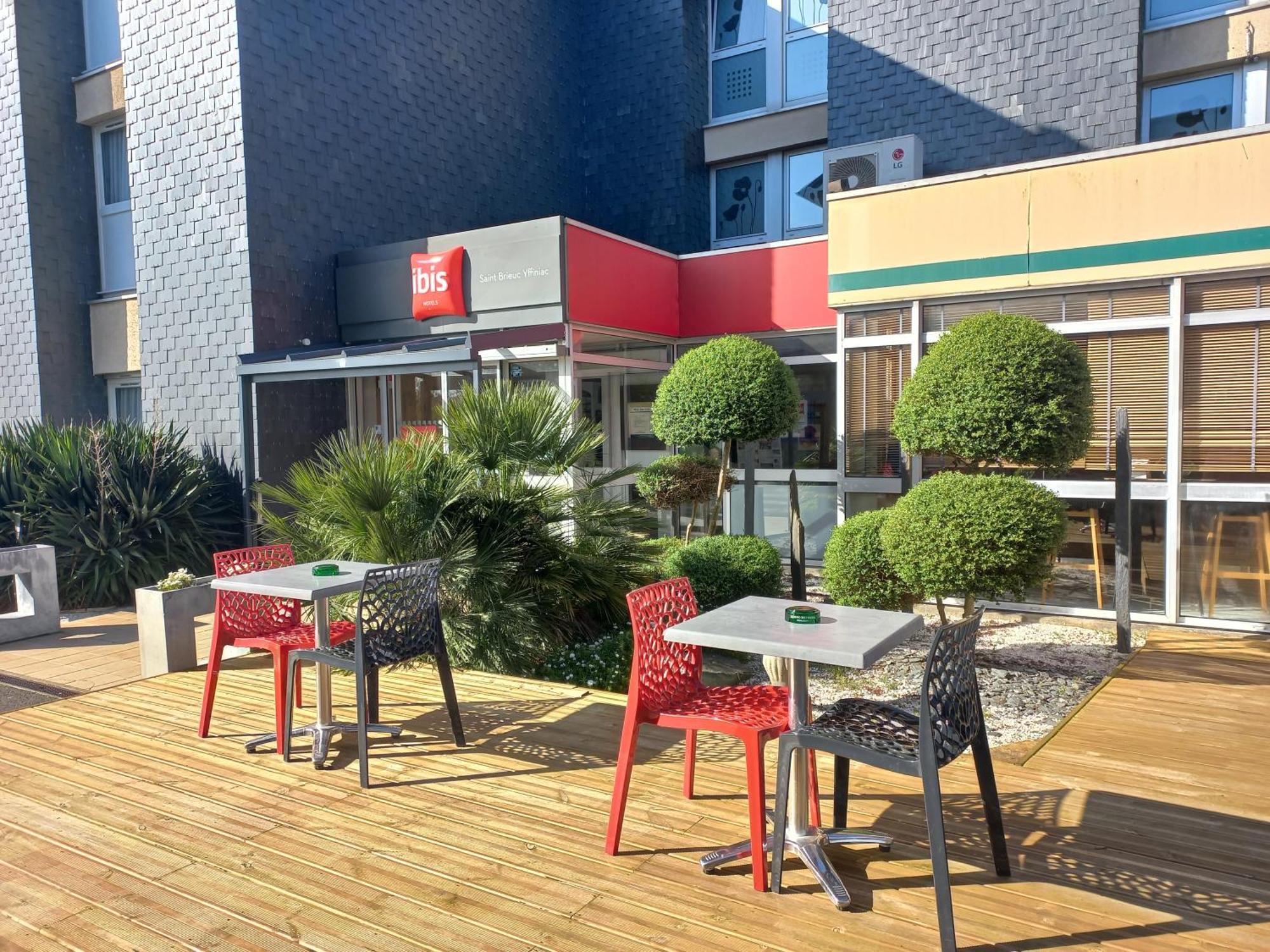 Ibis Budget Saint-Brieuc Yffiniac Exterior photo